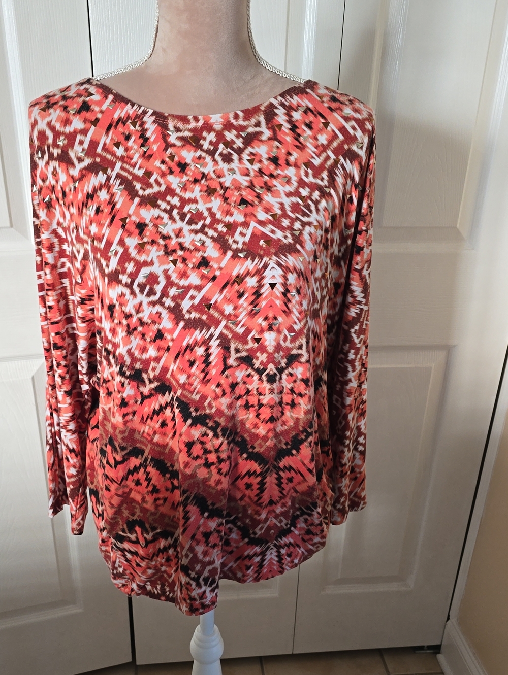 Ruby Rd. Coral & Brown Abstract Print Long Sleeve Scoop Neck Top